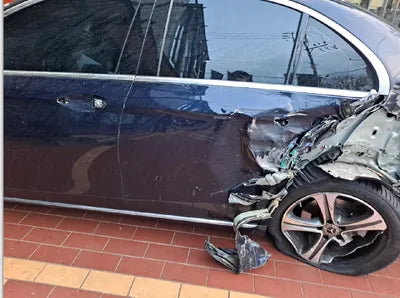 2019 Mercedes-Benz E 300 WDDZF4JB2KA695033 VIN:WDDZF4JB2KA695033