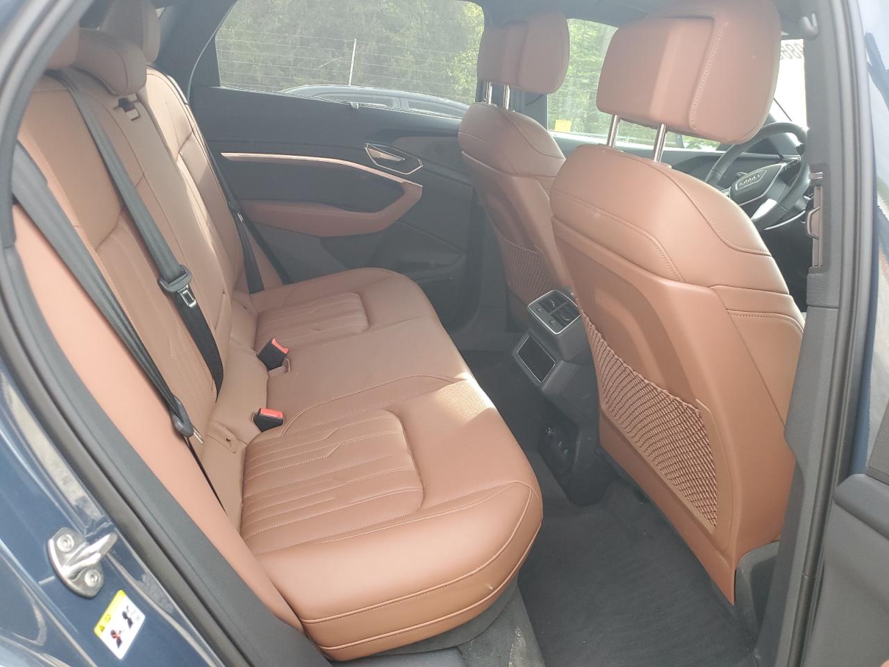 2024 AUDI Q8 E-TRON SPORTBACK PRESTIGE VIN:WA1DAAGE2RB021093