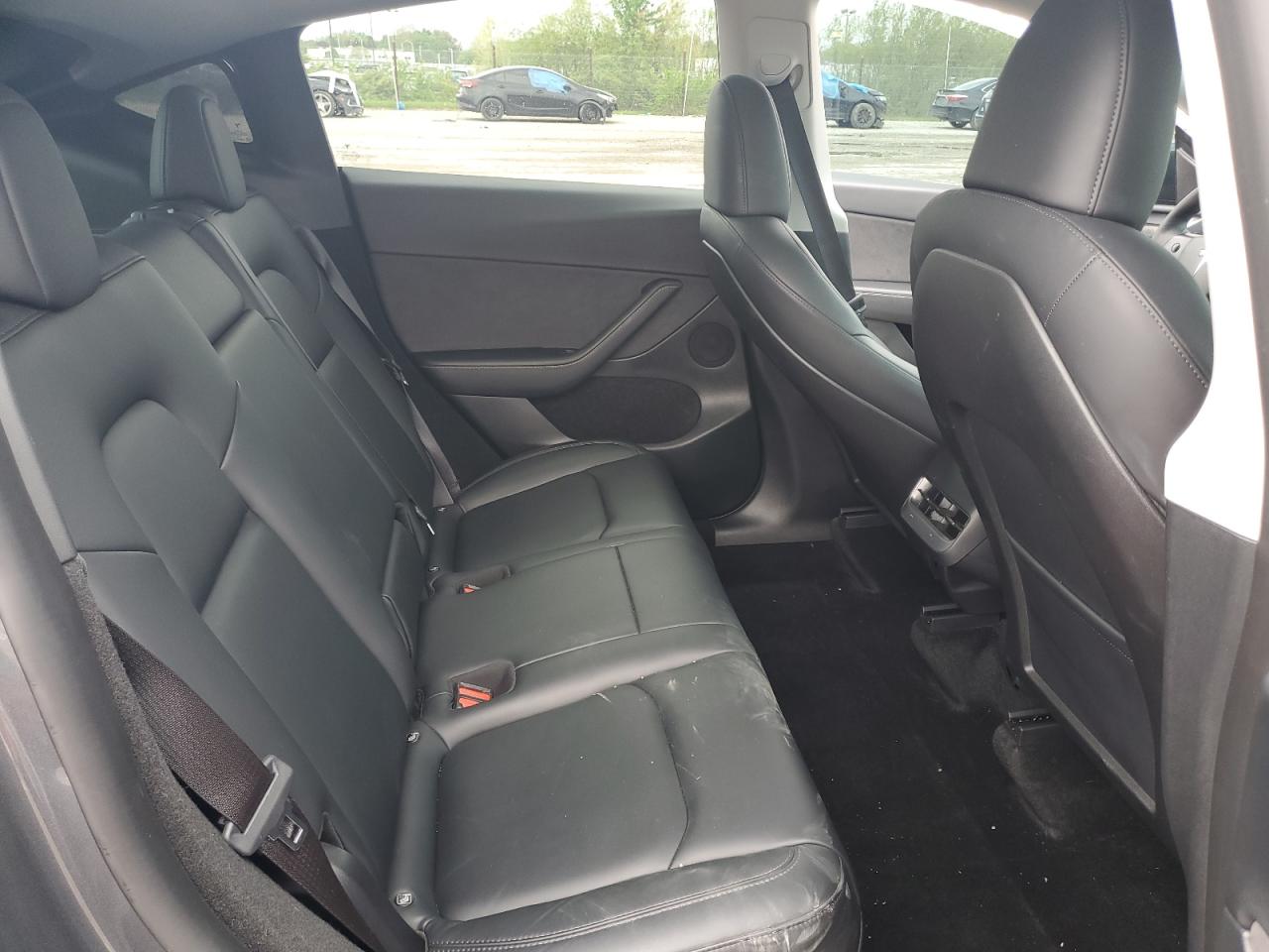 2022 TESLA MODEL Y VIN:7SAYGDEE9NA017057