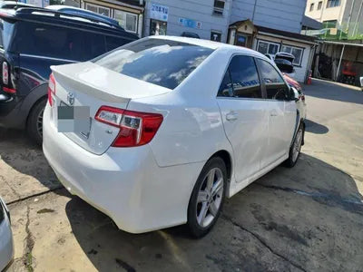 2014 Toyota Camry VIN: