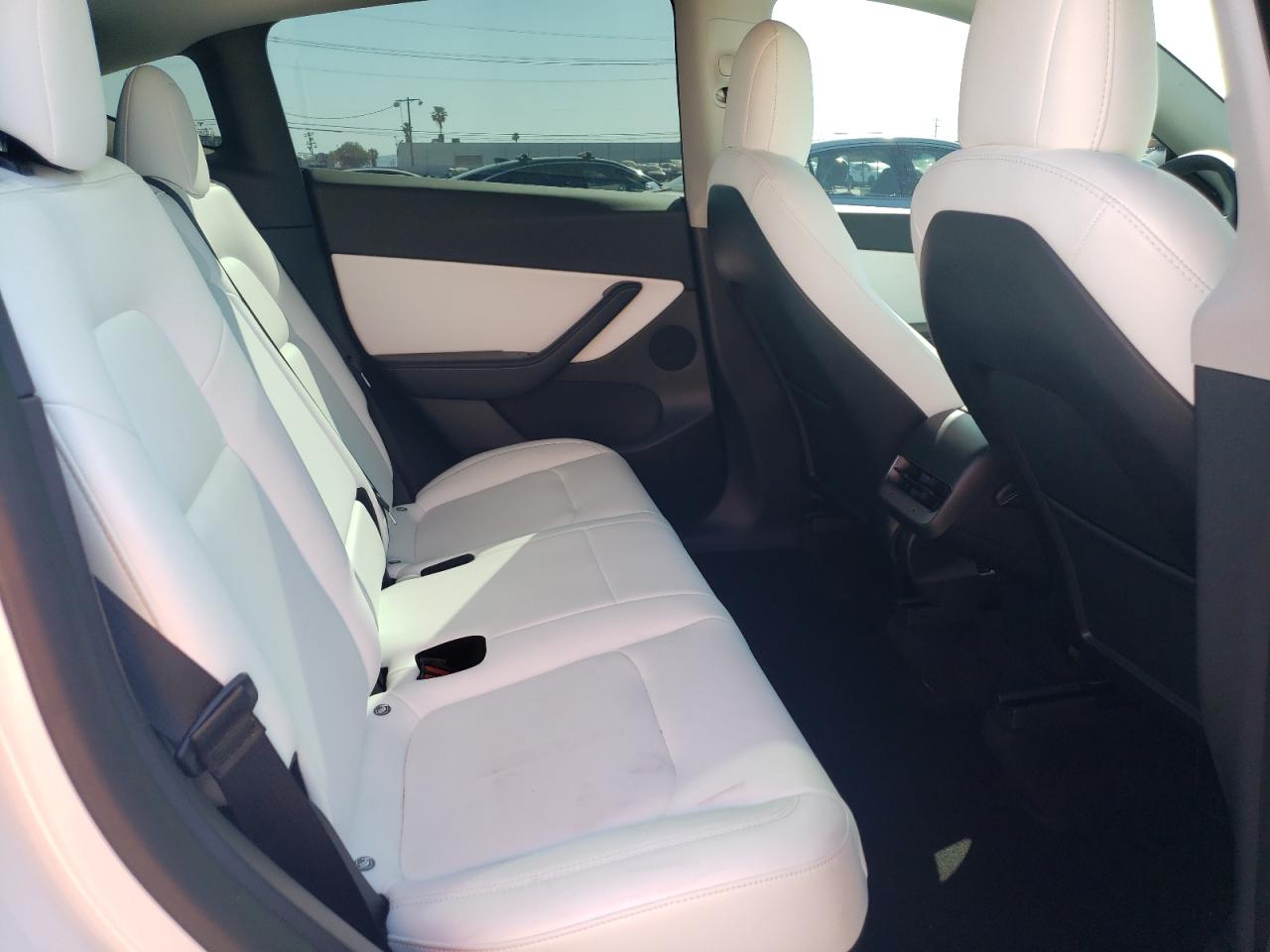 2022 TESLA MODEL Y VIN:7SAYGDEE4NF392020