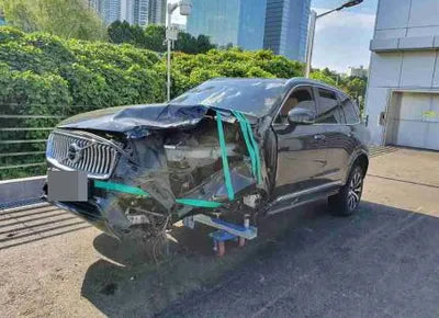 2020 Volvo XC90 VIN: