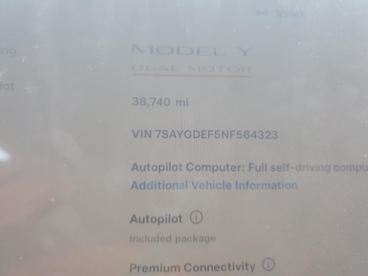 2022 TESLA MODEL Y VIN:7SAYGDEF5NF564323