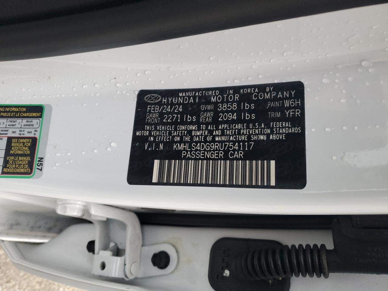 2024 HYUNDAI ELANTRA SEL VIN:KMHLS4DG9RU754117