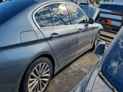 2019 BMW 520 VIN: