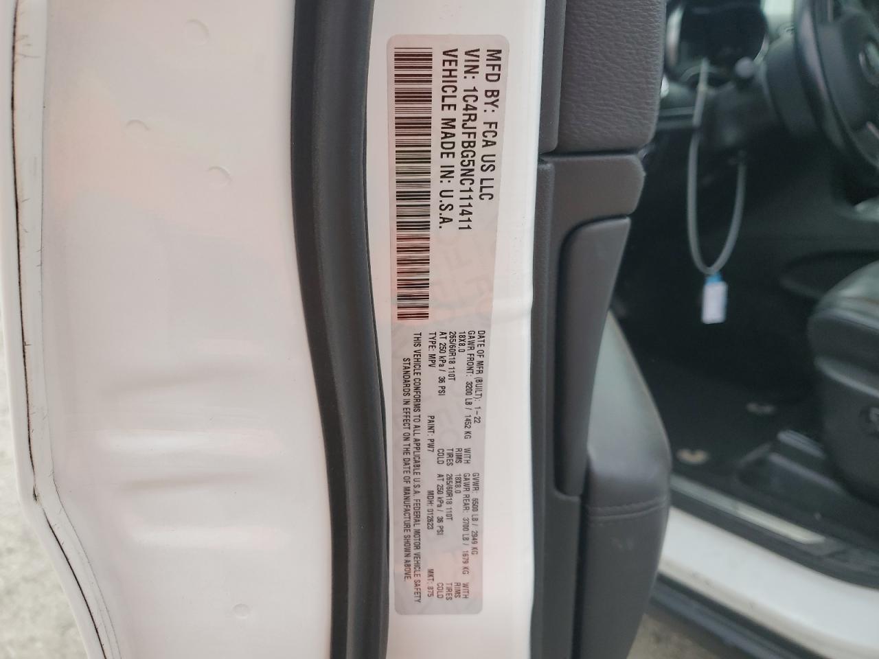 2022 JEEP GRAND CHEROKEE LIMITED VIN:1C4RJFBG5NC111411