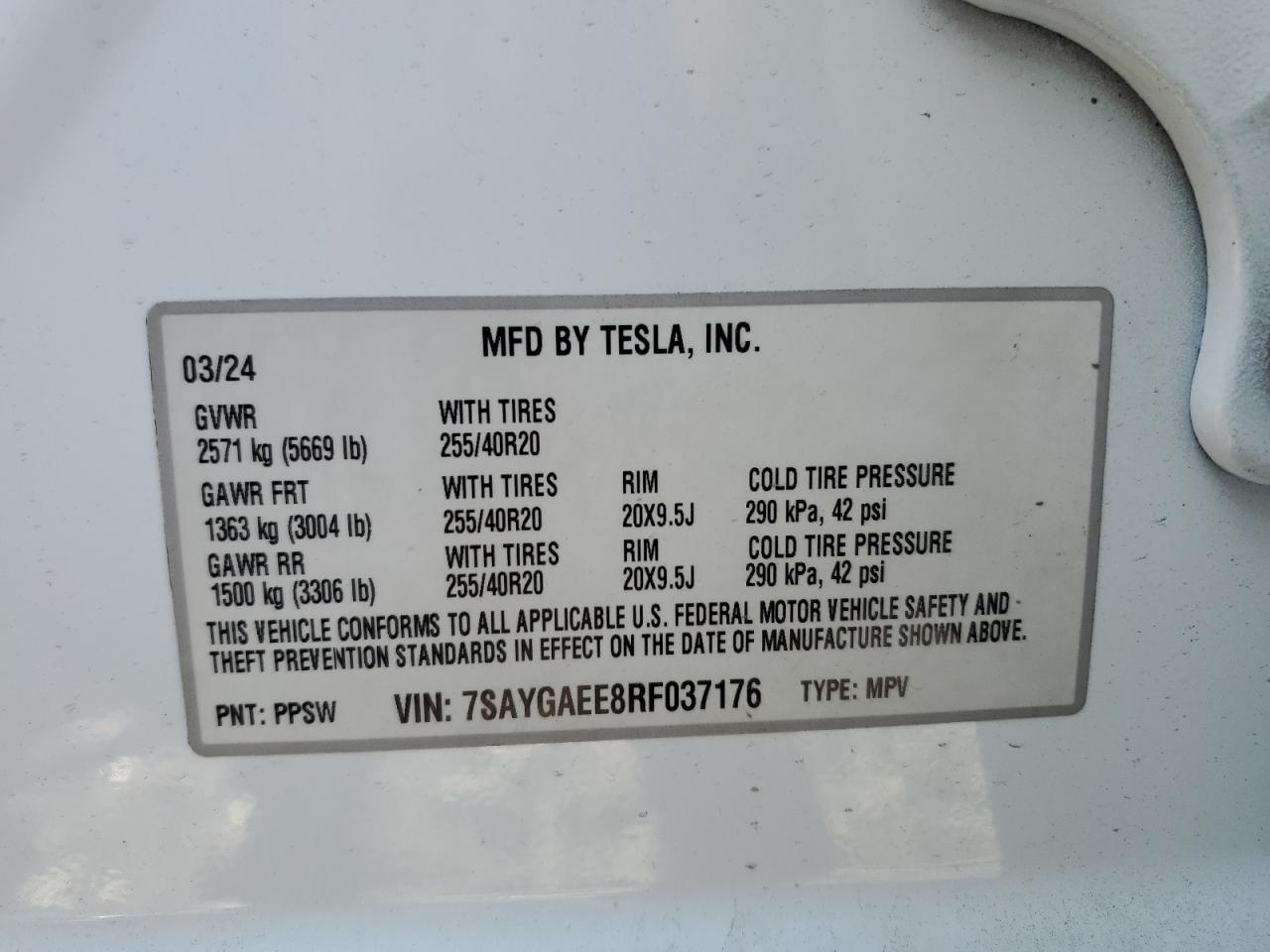 2024 TESLA MODEL Y VIN:7SAYGAEE8RF037176
