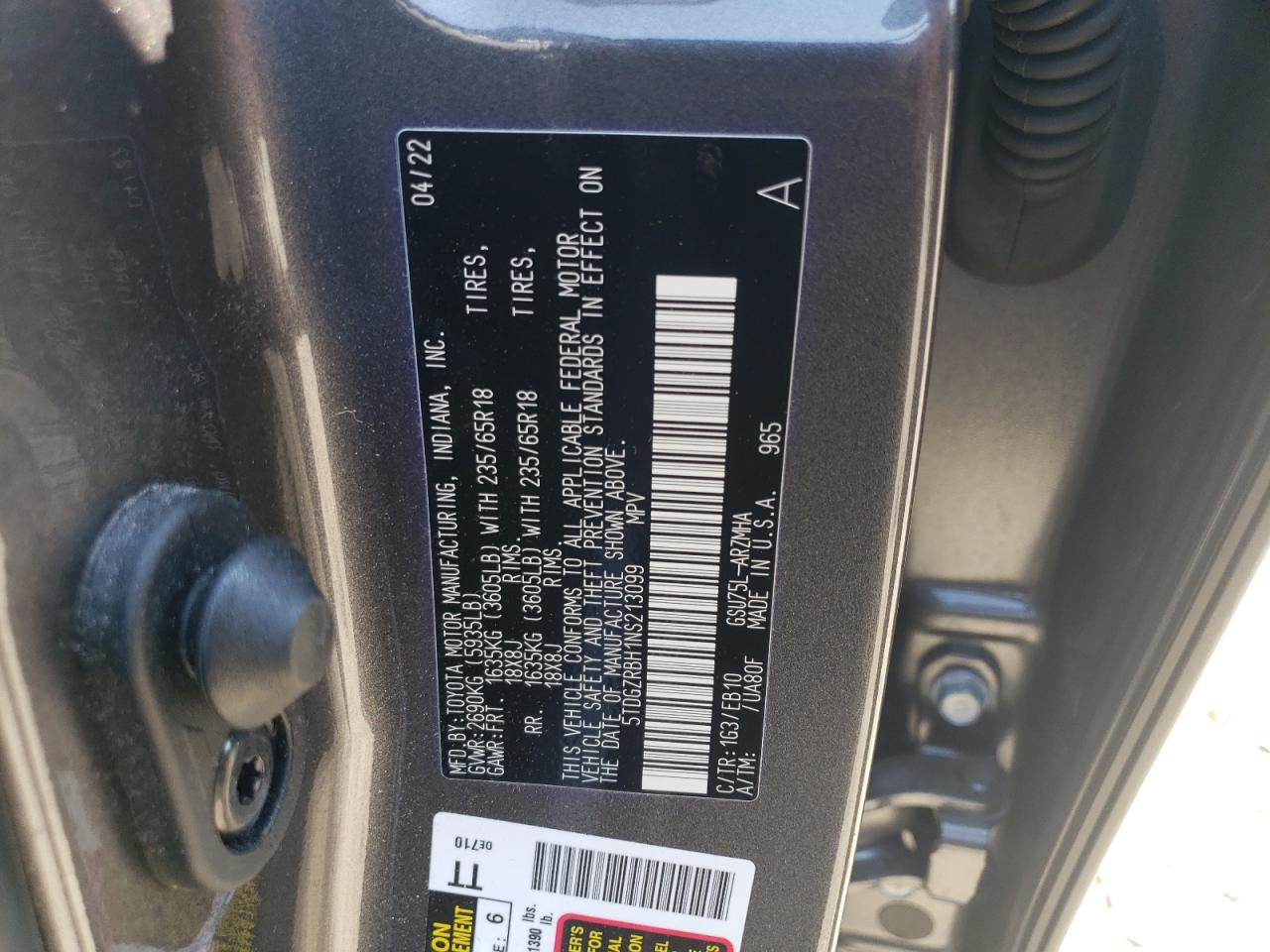 2022 TOYOTA HIGHLANDER XLE VIN:5TDGZRBH1NS213099