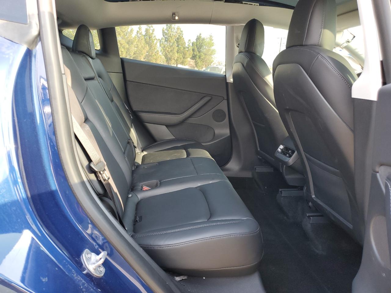 2022 TESLA MODEL Y VIN:7SAYGDEEXNF376064