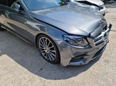 2017 Mercedes-Benz E 300 VIN: