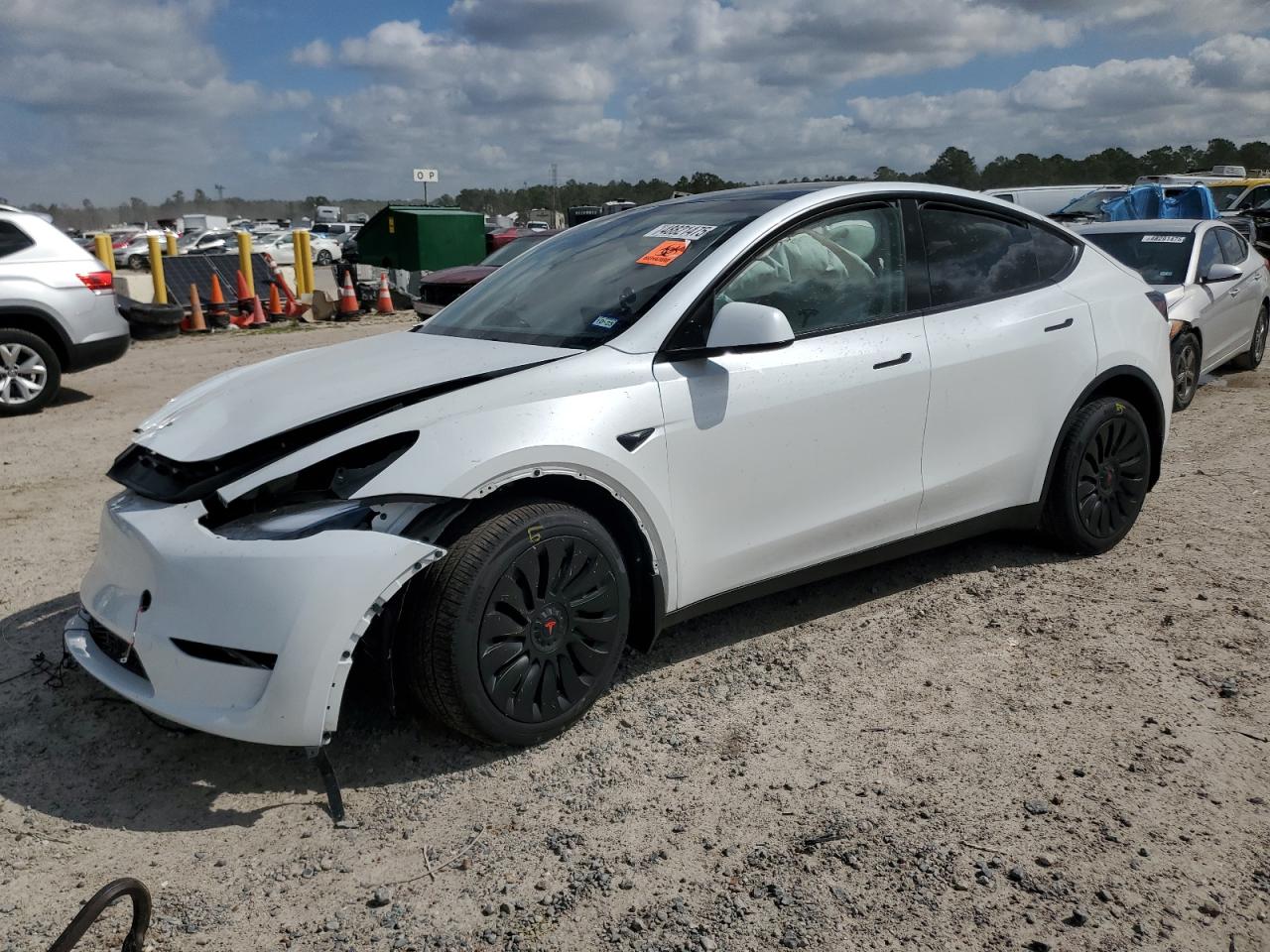 2024 TESLA MODEL Y VIN:7SAYGDEE2RA335818