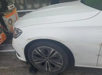 2021 Mercedes-Benz E 250 VIN: