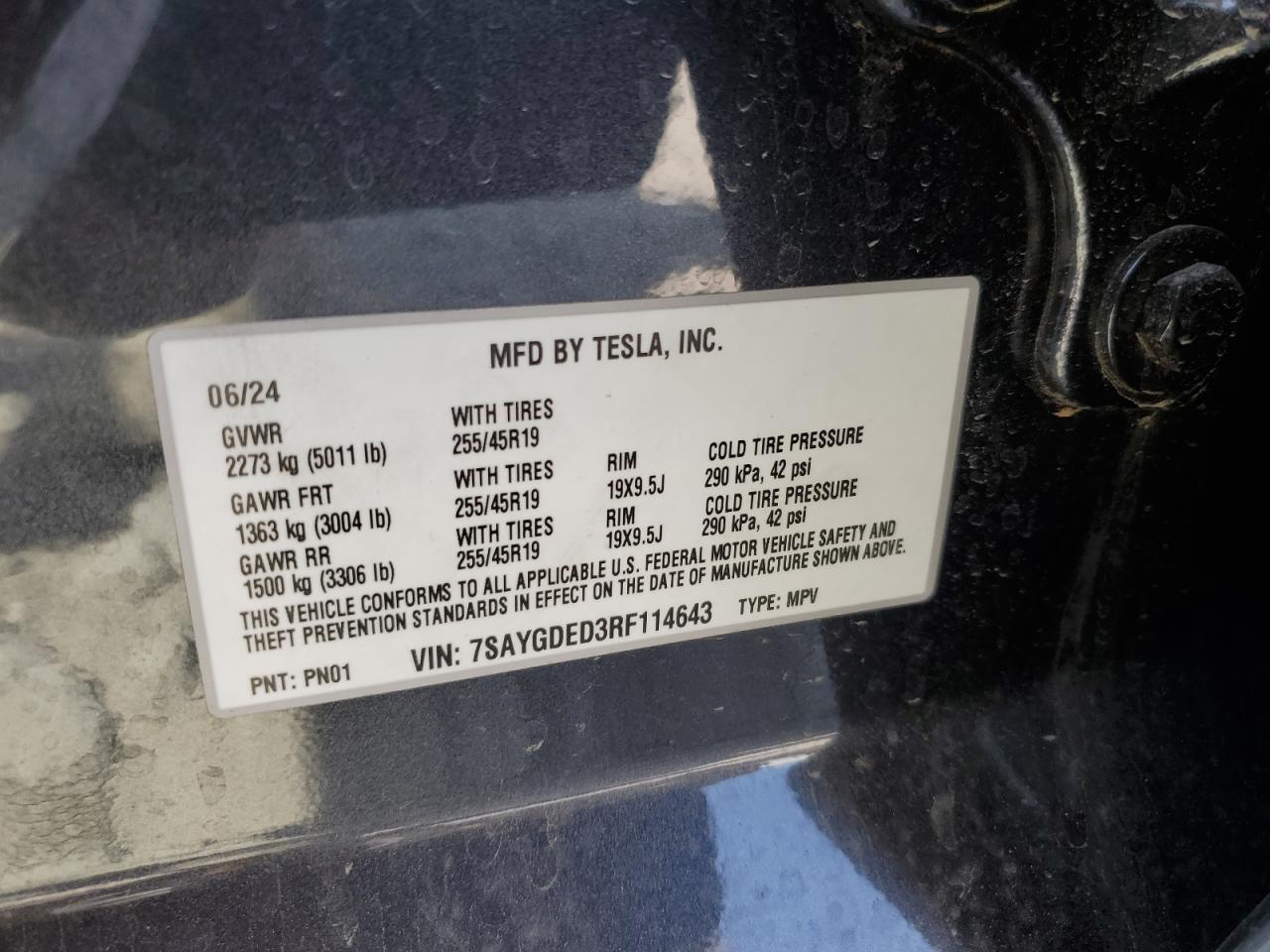 2024 TESLA MODEL Y VIN:7SAYGDED3RF114643