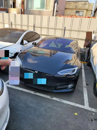 2018 Tesla Model S VIN: