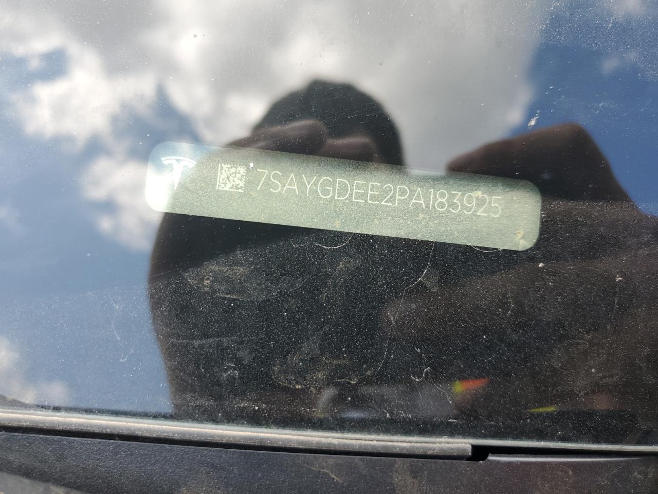 2023 TESLA MODEL Y VIN:7SAYGDEE2PA183925
