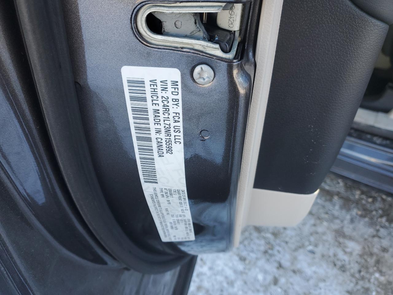 2022 CHRYSLER PACIFICA HYBRID TOURING L VIN:2C4RC1L73NR155992