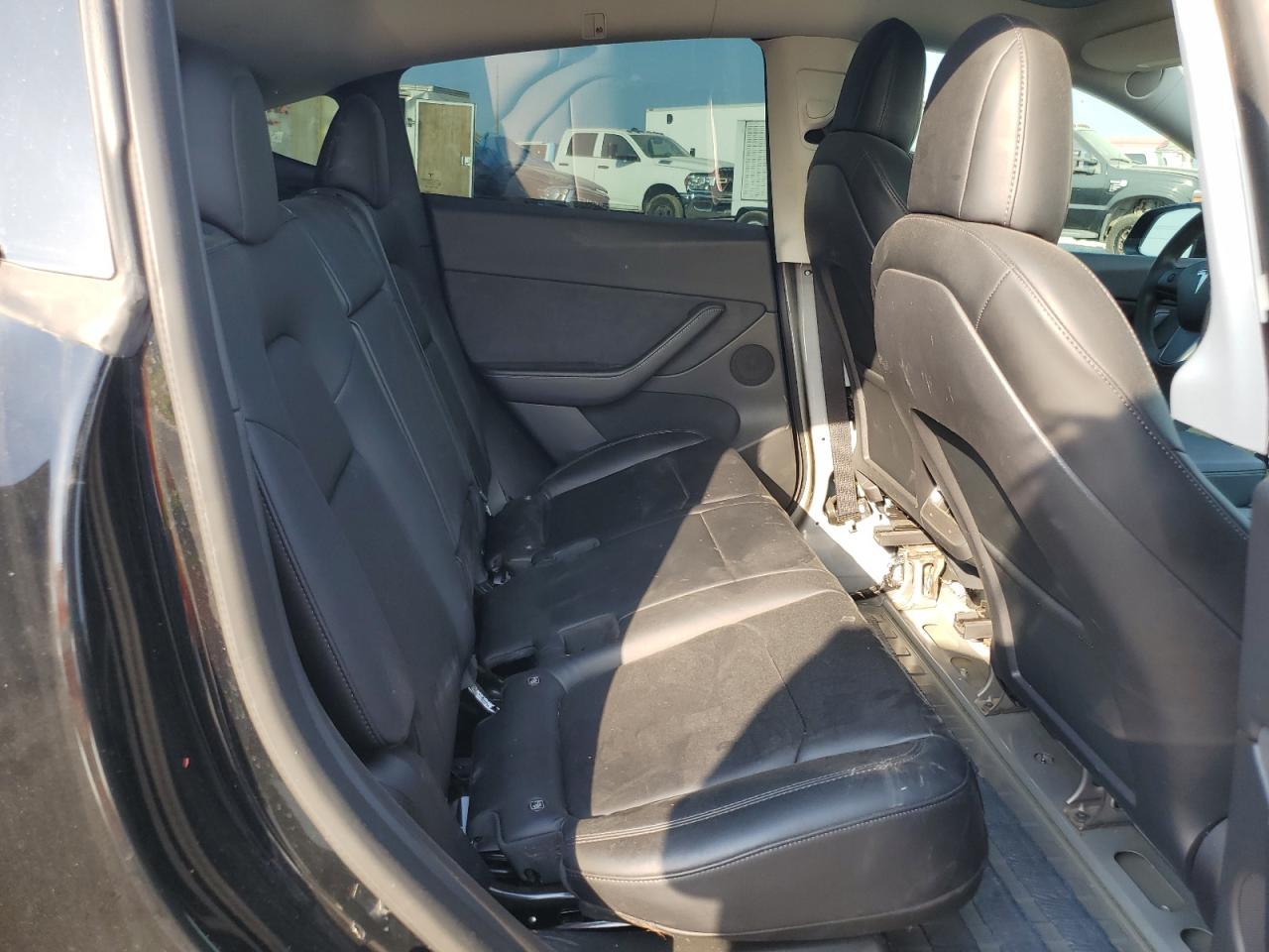 2022 TESLA MODEL Y VIN:7SAYGDEE3NF412757
