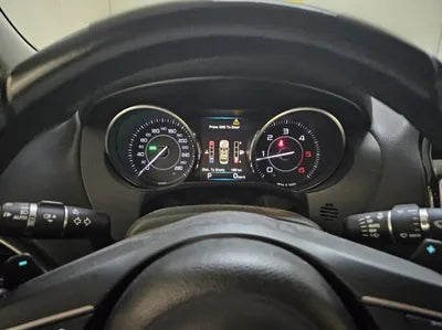 2016 Jaguar XE VIN:
