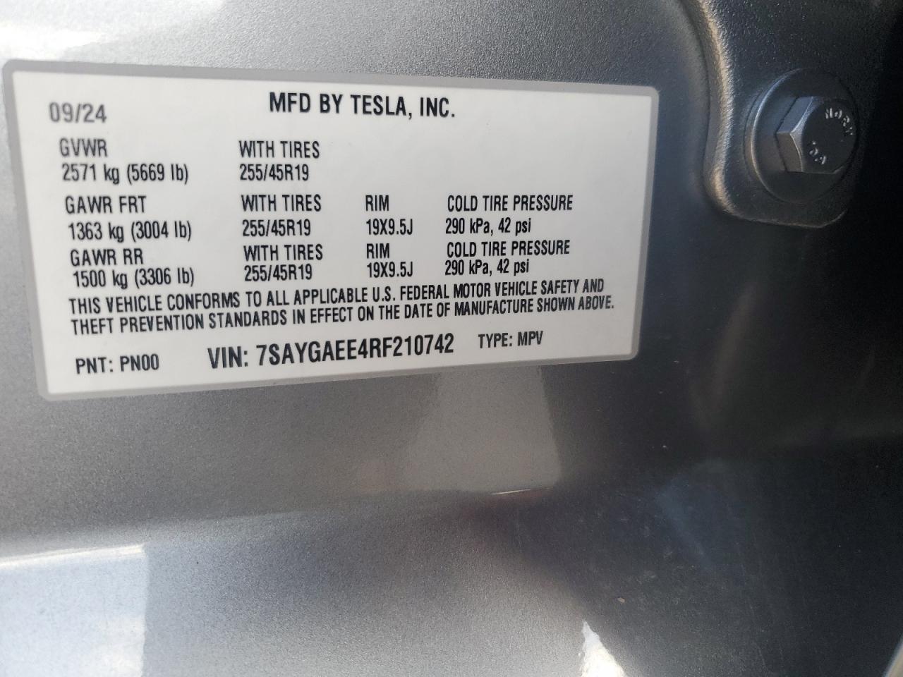 2024 TESLA MODEL Y VIN:7SAYGAEE4RF210742