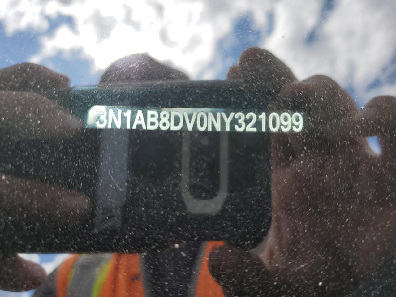 2022 NISSAN SENTRA SR VIN:3N1AB8DV0NY321099