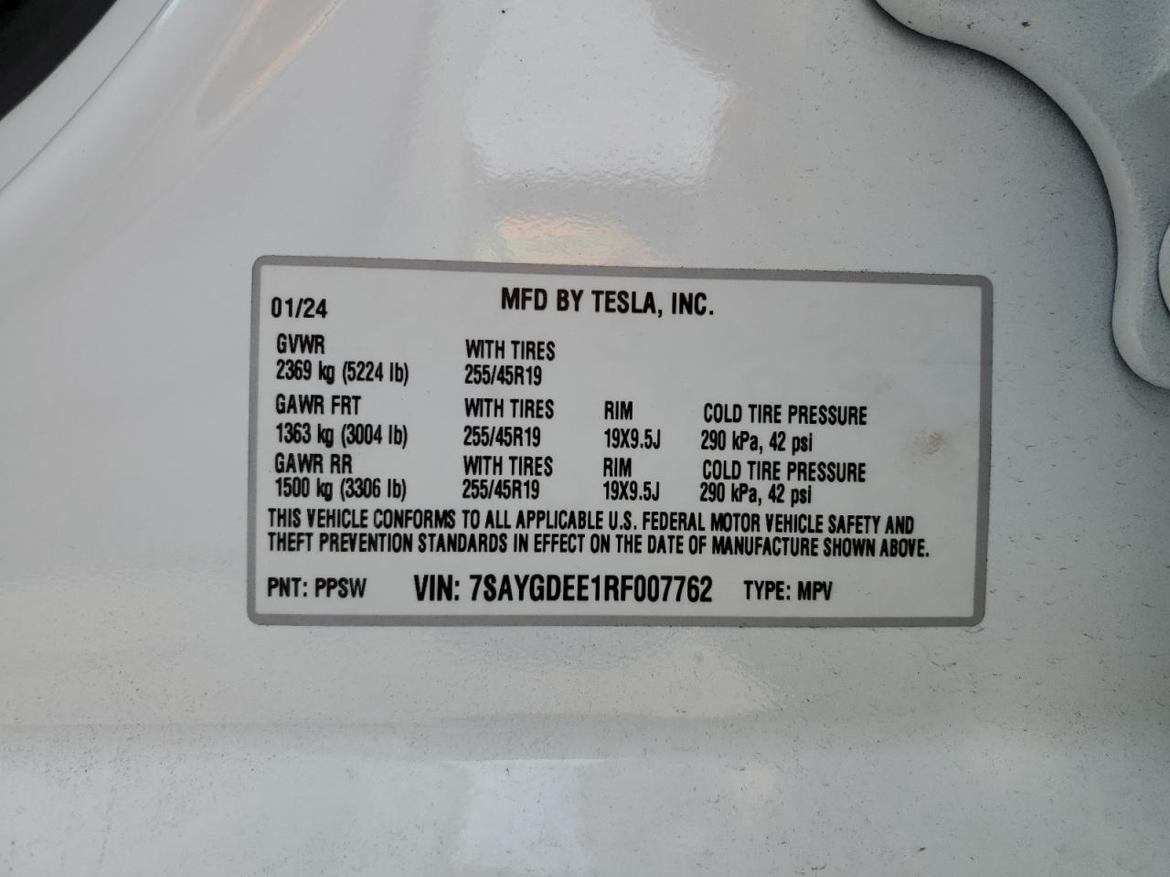 2024 TESLA MODEL Y VIN:7SAYGDEE1RF007762