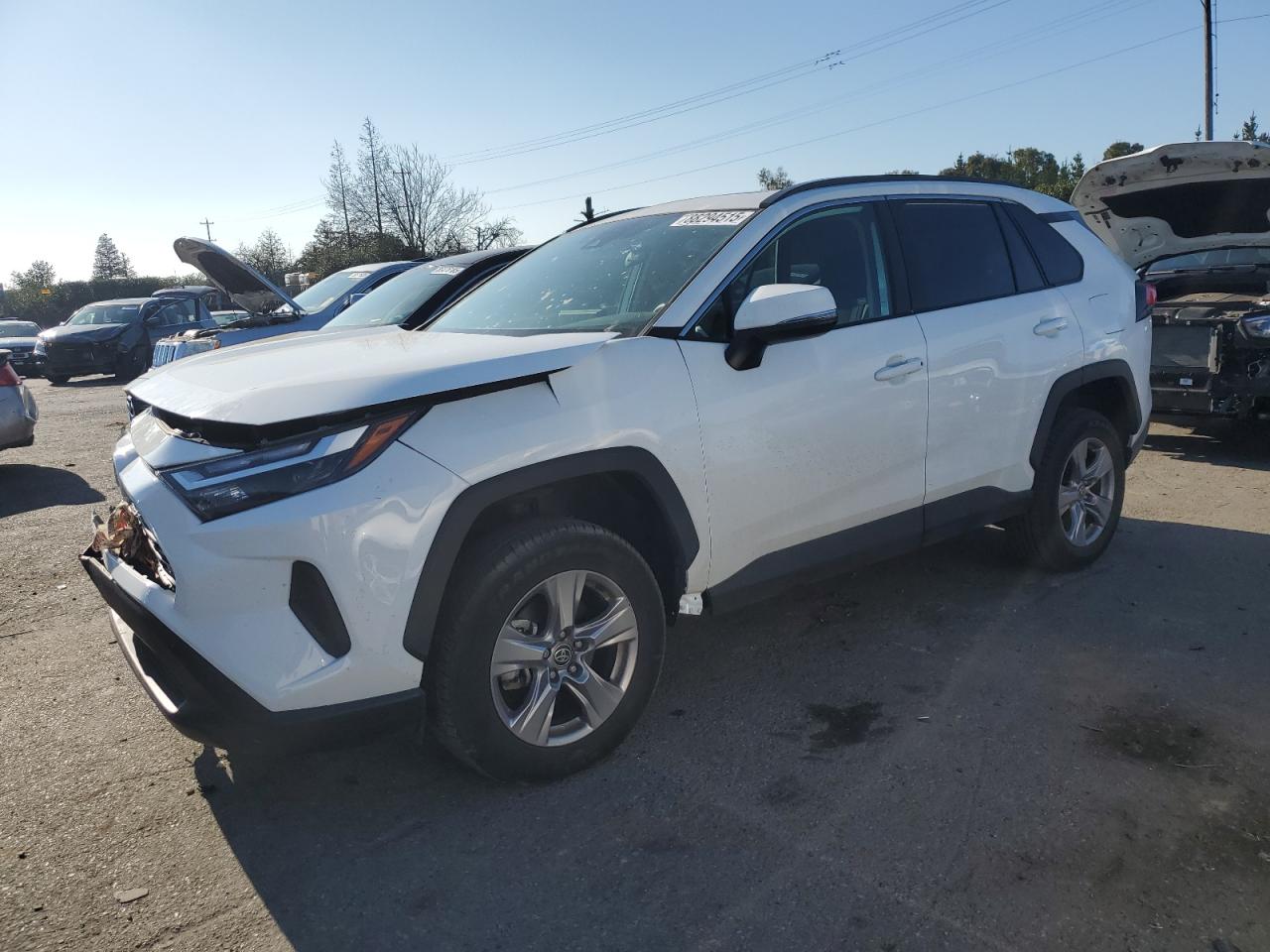 2022 TOYOTA RAV4 XLE VIN:2T3W1RFV3NC212992