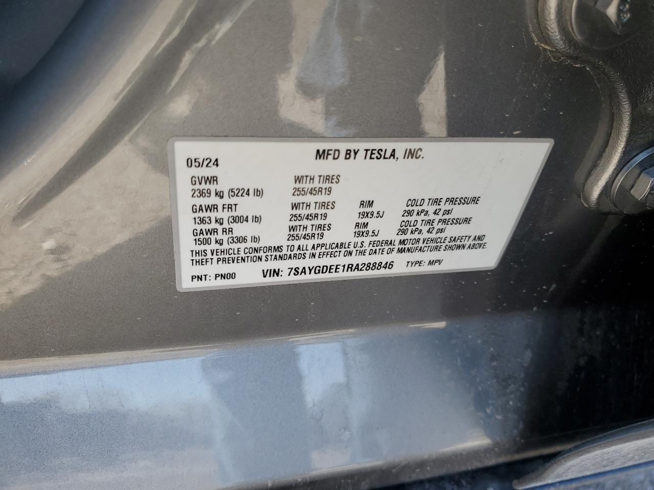 2024 TESLA MODEL Y VIN:7SAYGDEE1RA288846