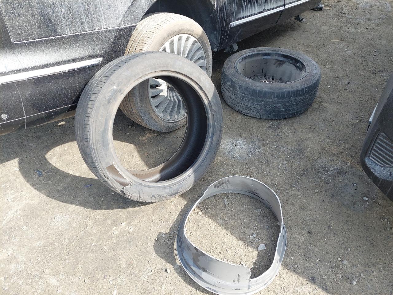 2021 LINCOLN NAVIGATOR VIN:5LMJJ3TTXME******