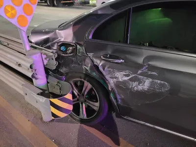 2016 Mercedes-Benz E 220 VIN: