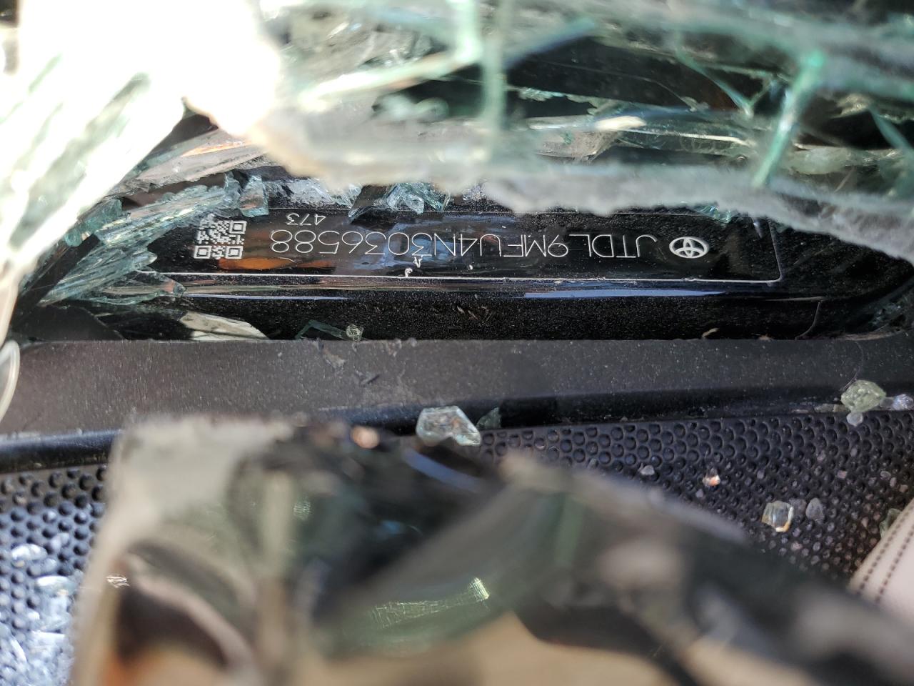 2022 TOYOTA PRIUS LE VIN:JTDL9MFU4N3036588