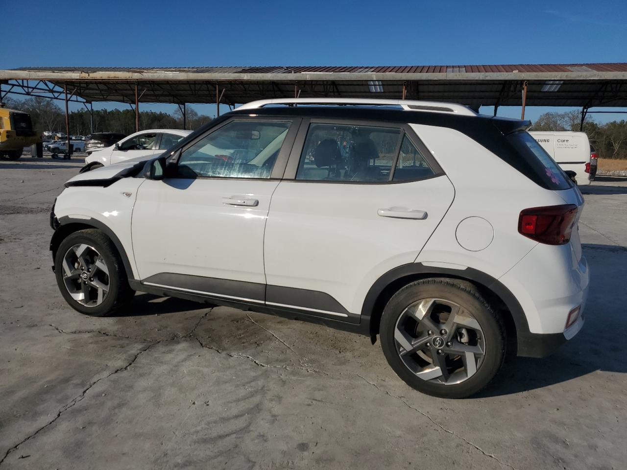 2022 HYUNDAI VENUE SEL VIN:KMHRC8A33NU203109