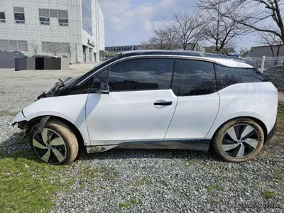 2021 BMW 120 VIN: