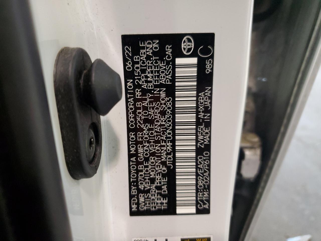 2022 TOYOTA PRIUS LE VIN:JTDL9MFU0N3039083