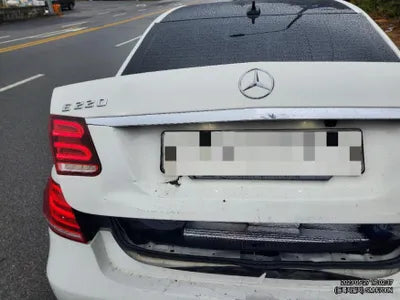 2014 Mercedes-Benz E 220 VIN: