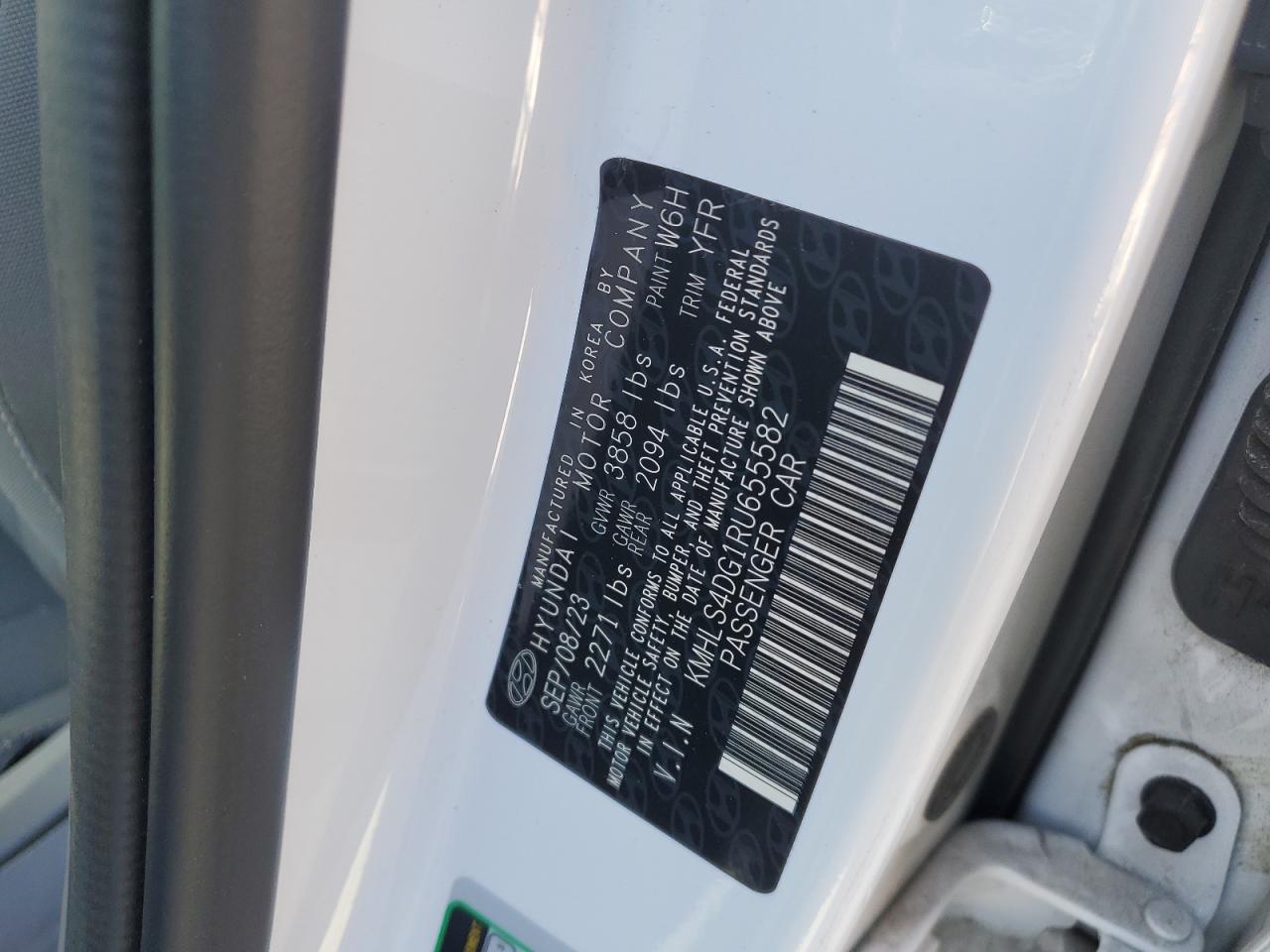 2024 HYUNDAI ELANTRA SEL VIN:KMHLS4DG1RU655582