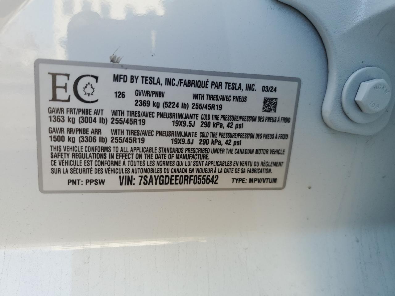 2024 TESLA MODEL Y VIN:7SAYGDEE0RF055642
