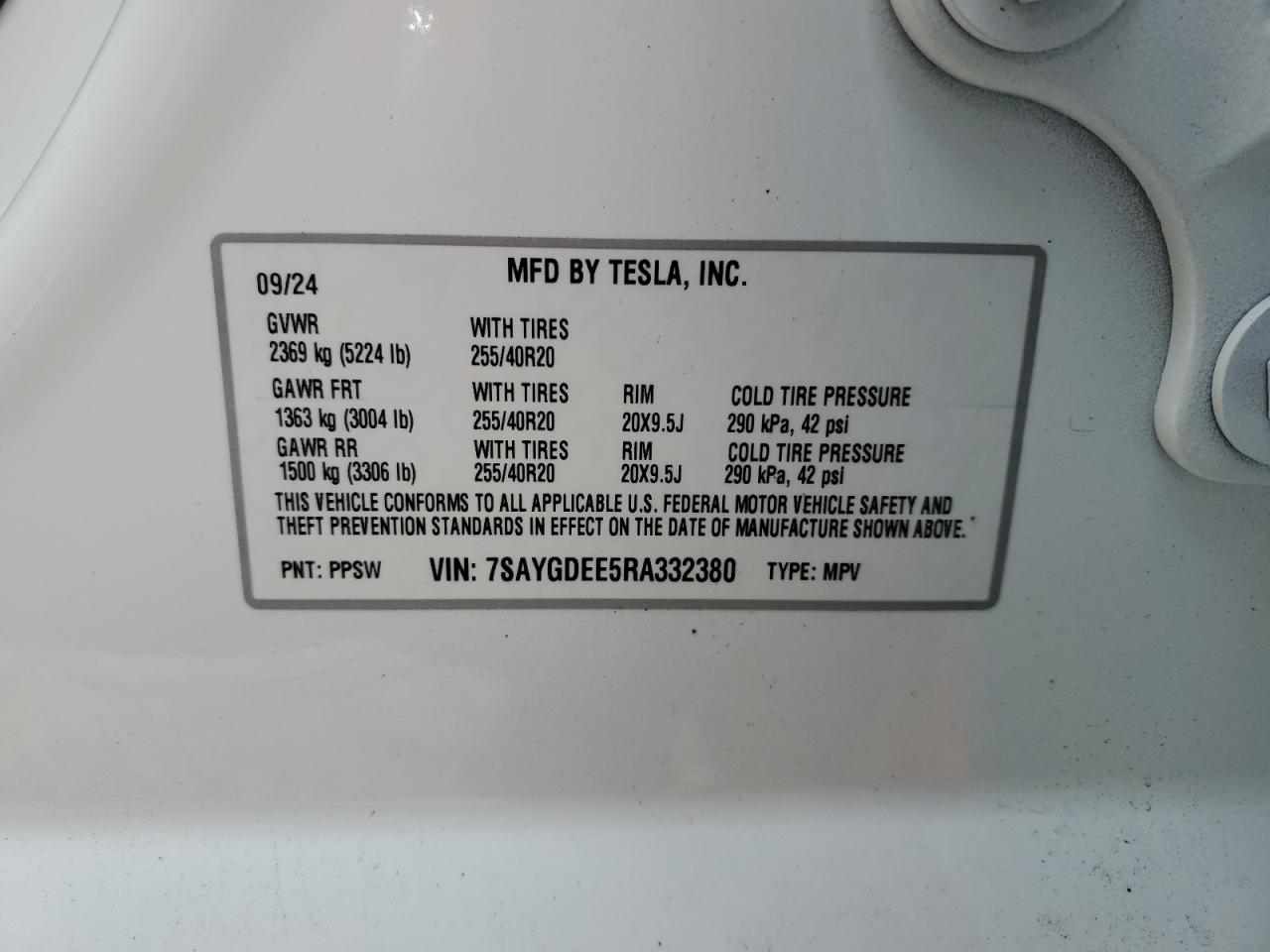 2024 TESLA MODEL Y VIN:7SAYGDEE5RA332380