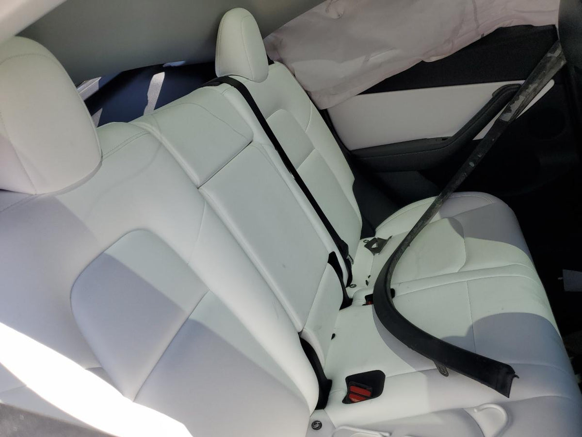 2022 TESLA MODEL Y VIN:7SAYGDEE8NF323749