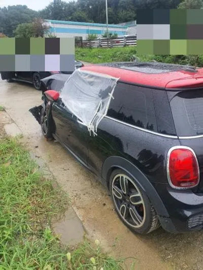 2016 MINI John Cooper Works WMWXM9102G2D63372 VIN:WMWXM9102G2D63372