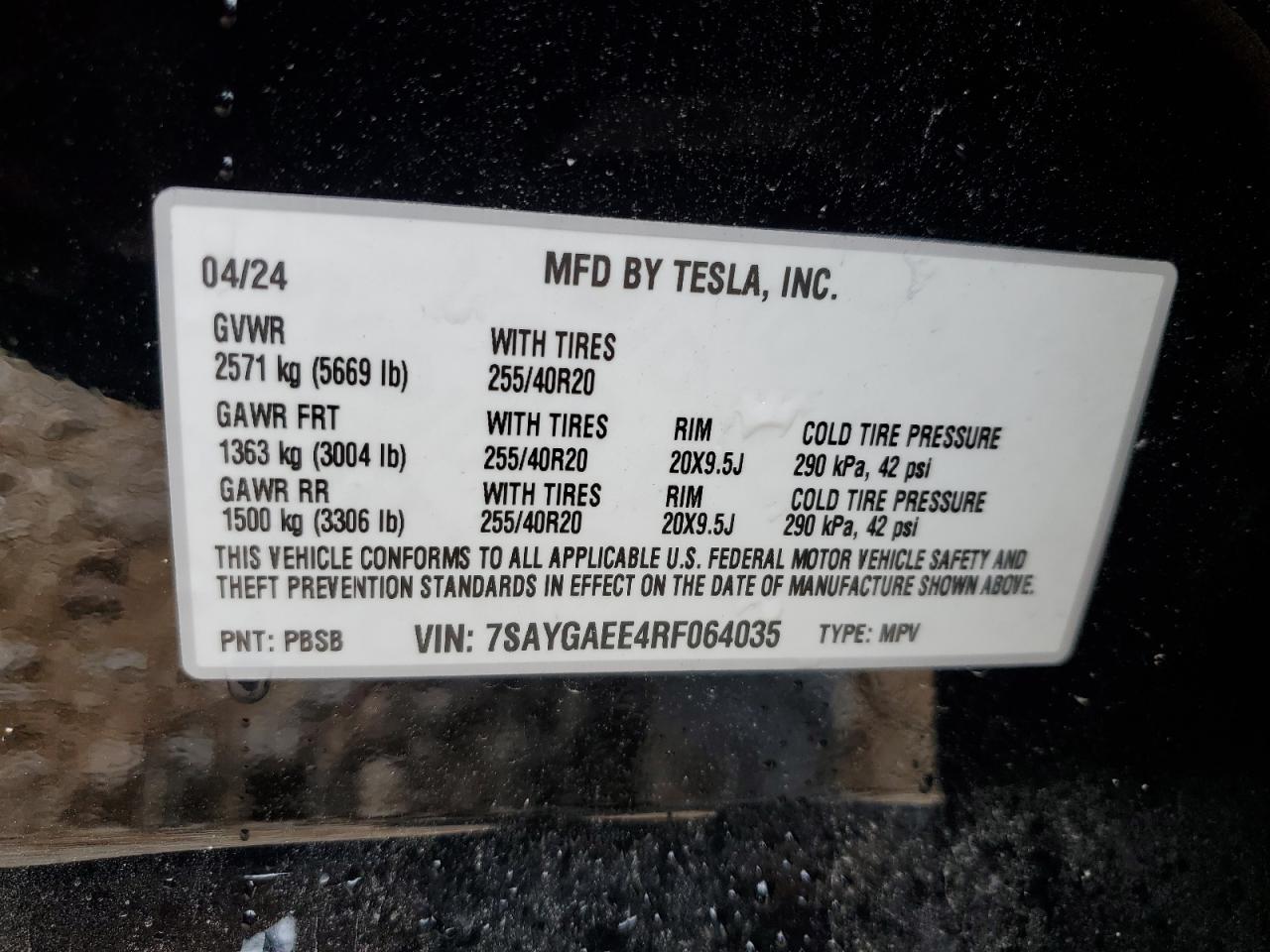 2024 TESLA MODEL Y VIN:7SAYGAEE4RF064035