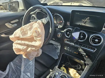 2018 Mercedes-Benz GLC 220 VIN: