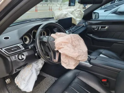 2015 Mercedes-Benz E 220 VIN: