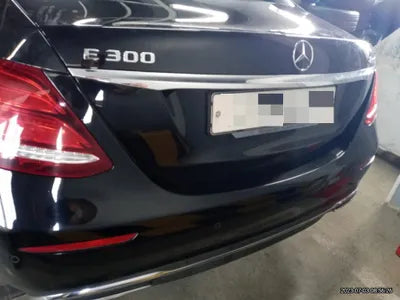 2019 Mercedes-Benz E 300 VIN: