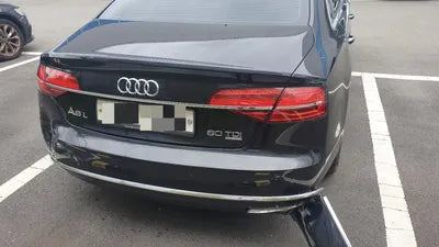 2015 Audi A8 WAUZZZ4H2FN034144 VIN:WAUZZZ4H2FN034144