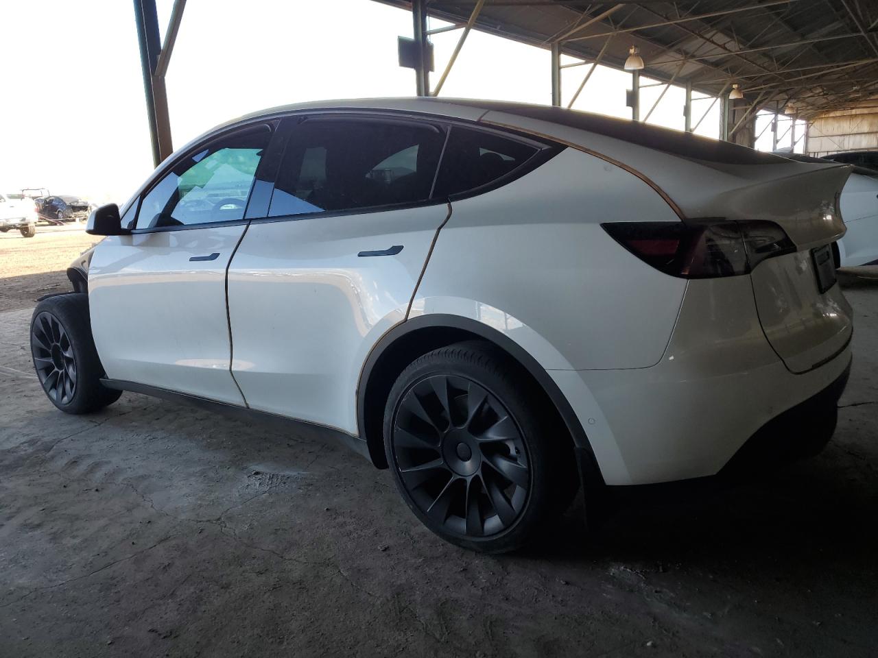 2022 TESLA MODEL Y VIN:7SAYGDEE7NF445888