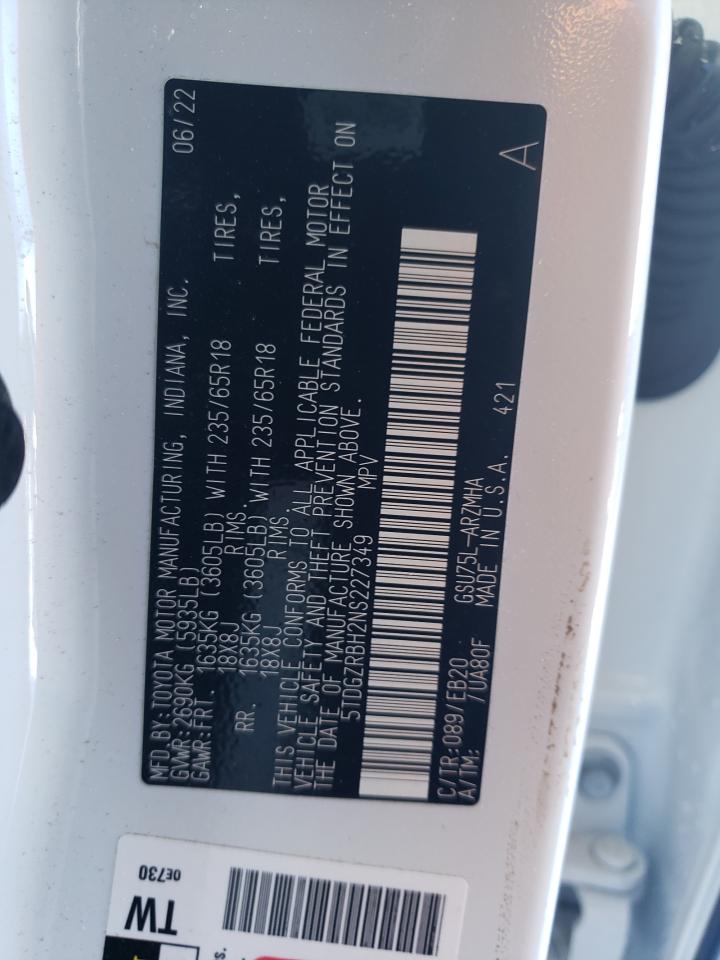 2022 TOYOTA HIGHLANDER XLE VIN:5TDGZRBH2NS227349