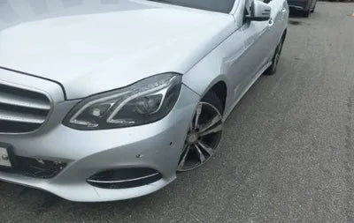 2014 Mercedes-Benz E 220 VIN: