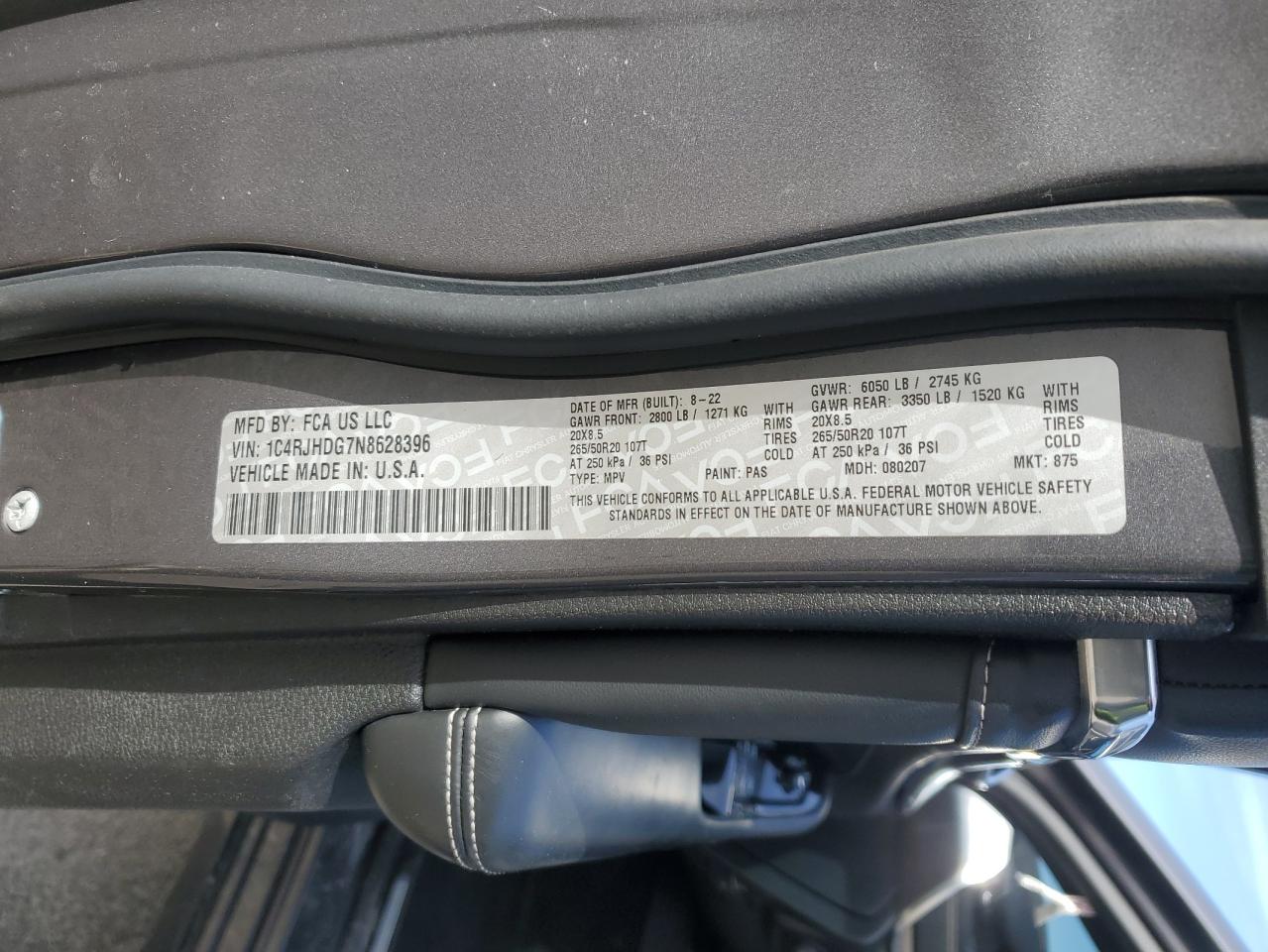 2022 JEEP GRAND CHEROKEE OVERLAND VIN:1C4RJHDG7N8628396