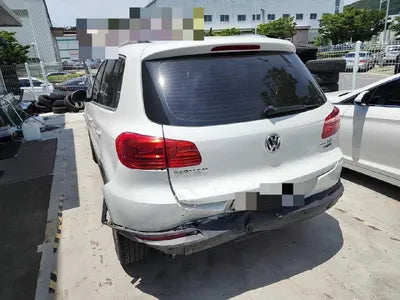 2016 Volkswagen Tiguan VIN: