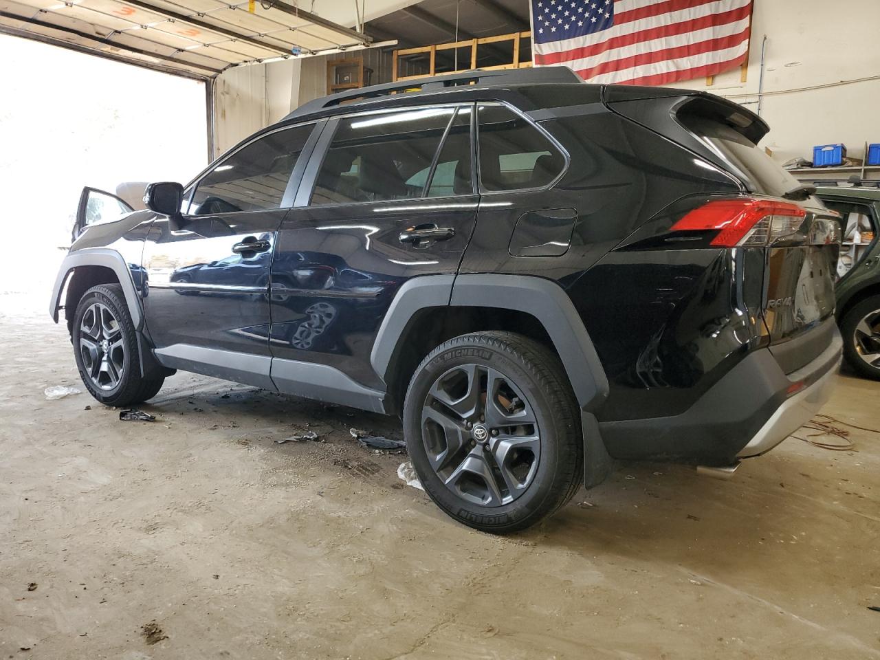 2024 TOYOTA RAV4 ADVENTURE VIN:2T3J1RFV3RW429182